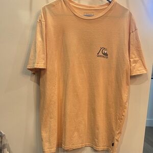 Quiksilver Men's XL Peach Crew Neck Short Sleeve Tee